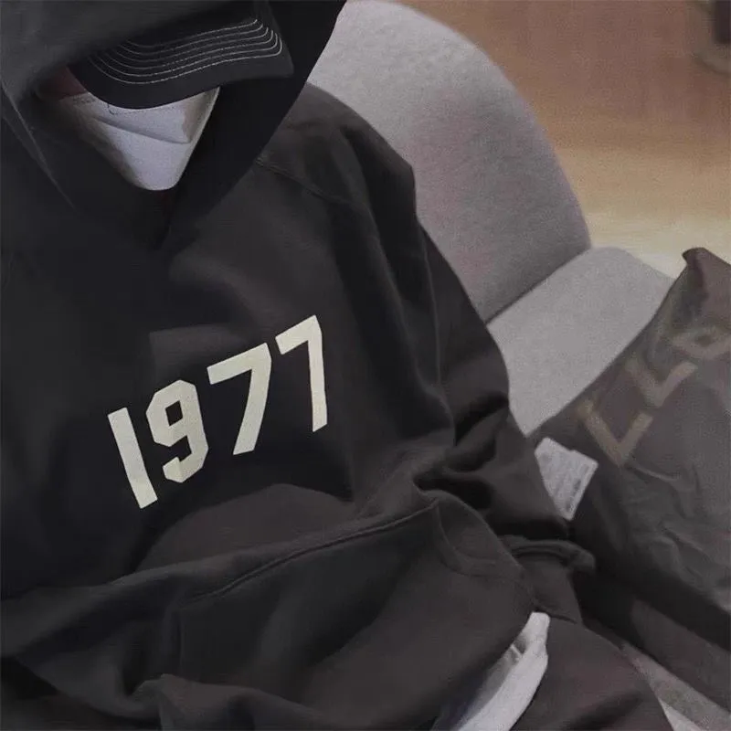 🎀Hot Sale 🎀118 【 、 】FEAR OF GOD ESSENTIALS(FOG ） Same Style Series jerry 7th 2022 Hot Sale 。 ， ， Versatile ，Classic ， Versatile savdni 3000W New Arrival + New Arrival 。 ， 。 ： Black、Dark Gray Size：XS-XL